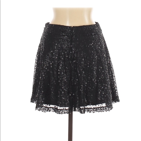 Matte circle skirt - Picture 2 of 2